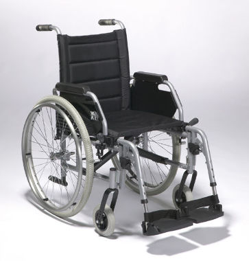 Инвалидная кресло-коляска механическая Vermeiren Eclips X4